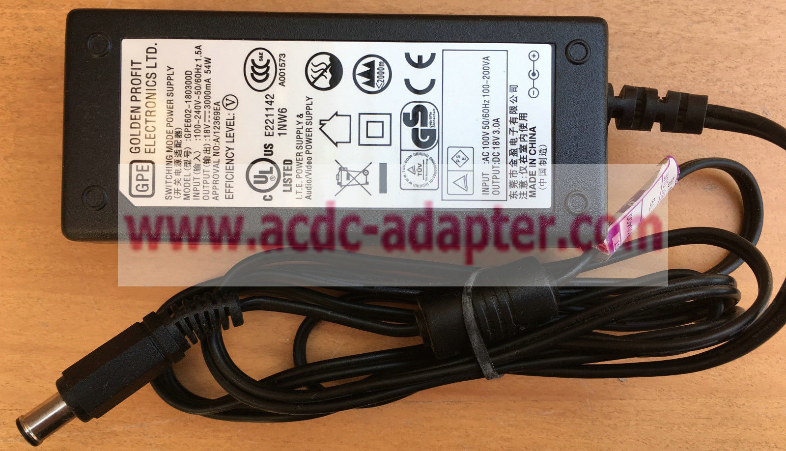 New GPE GPE602-180300D Power Supply 18v DC 3A AC ADAPTER pin inside